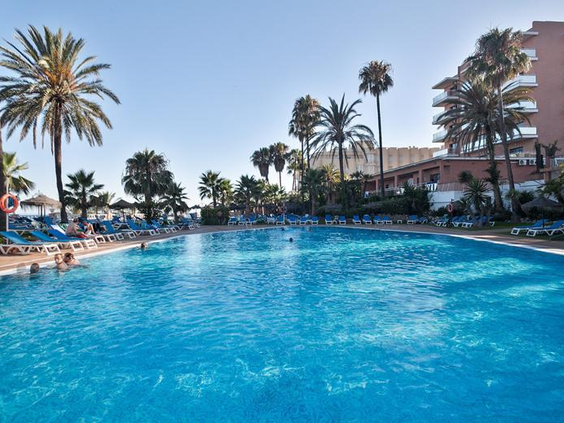 Hotel Triton