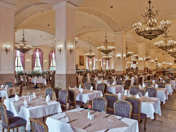 PGS Kremlin Palace Hotel