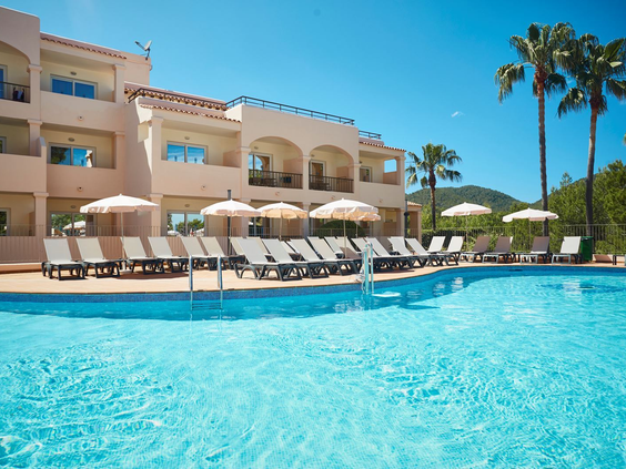 Invisa Figueral Resort (2).jpg