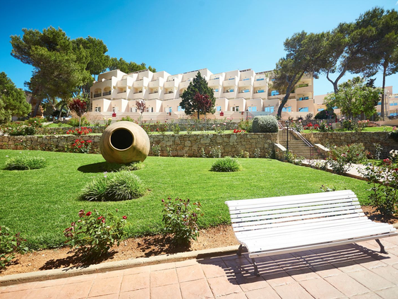 Invisa Figueral Resort (23).jpg