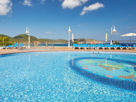 Invisa Figueral Resort (3).jpg