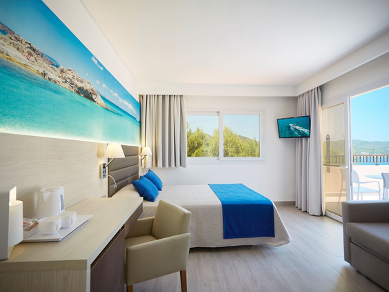 Invisa Figueral Resort (9).jpg