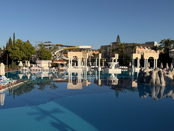 SPLASHWORLD AQI Pegasos World