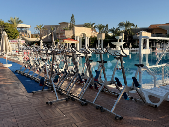 SPLASHWORLD AQI Pegasos World