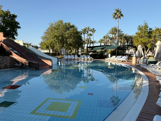 SPLASHWORLD AQI Pegasos World