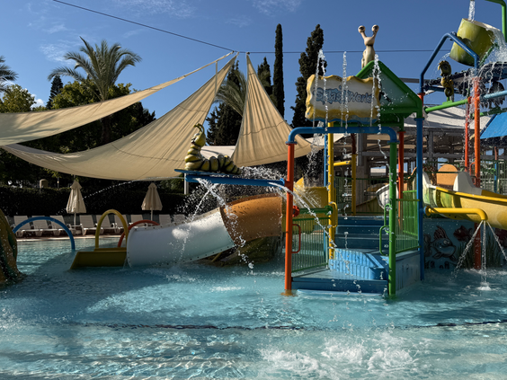 SPLASHWORLD AQI Pegasos World