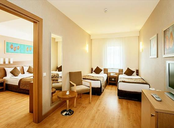 Sunis Kumkoy Beach Resort