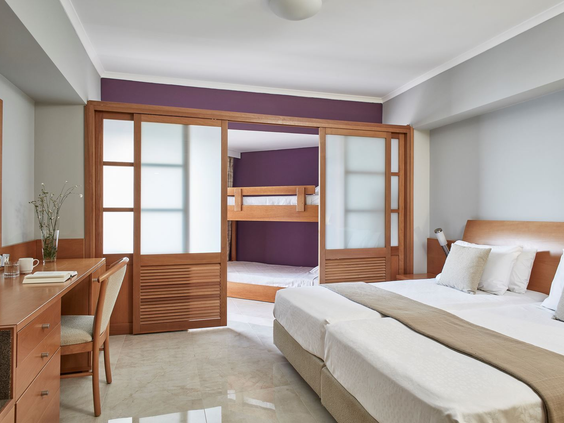 kindvriendelijk-hotel-esperides-beach-4-in-faliraki-griekenland (10).jpg