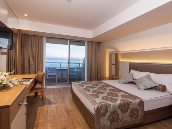 Hotel Kahya Resort & Aqua