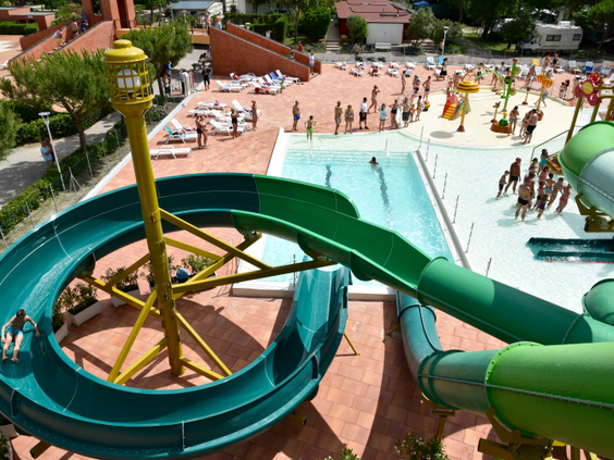 spiaggia-e-mare_45778797241_o.jpg