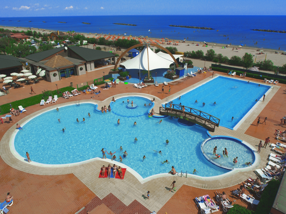 spiaggia-e-mare_43961521630_o.jpg