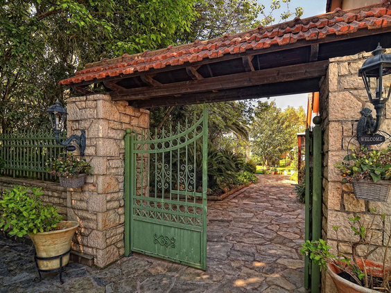 Konaki Hotel