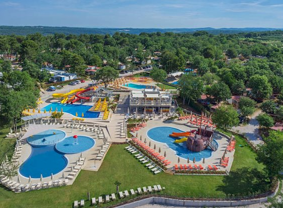 Lanterna Premium Resort