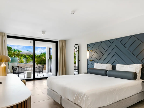 Mangrove Beach Resort