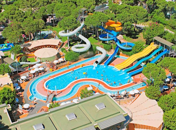 Maritim Pine Beach Resort