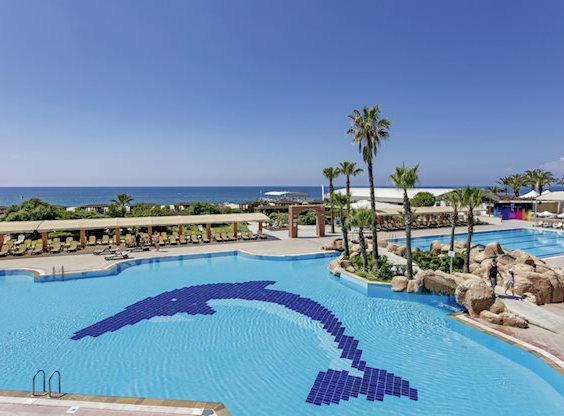 Maritim Pine Beach Resort