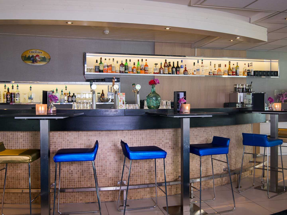 Novotel-Hotel-Maastricht-Bar.jpg