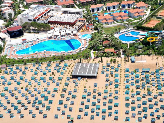 Paloma Oceana Resort