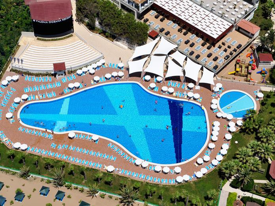 Paloma Oceana Resort