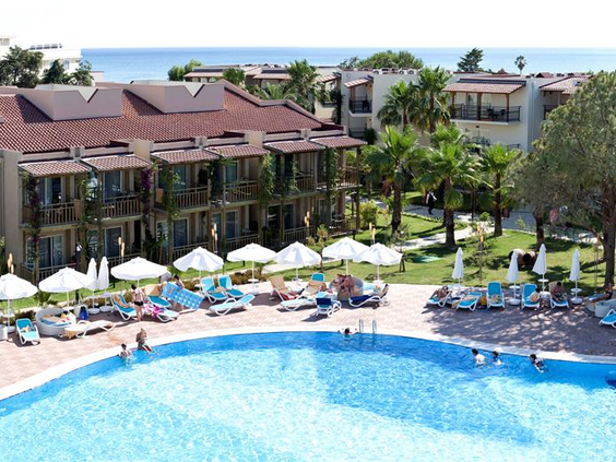 Paloma Oceana Resort