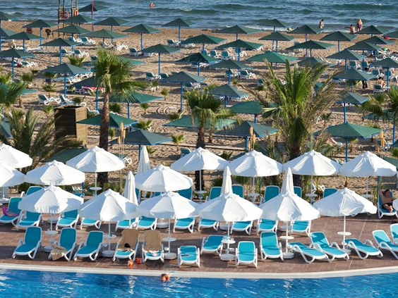 Paloma Oceana Resort