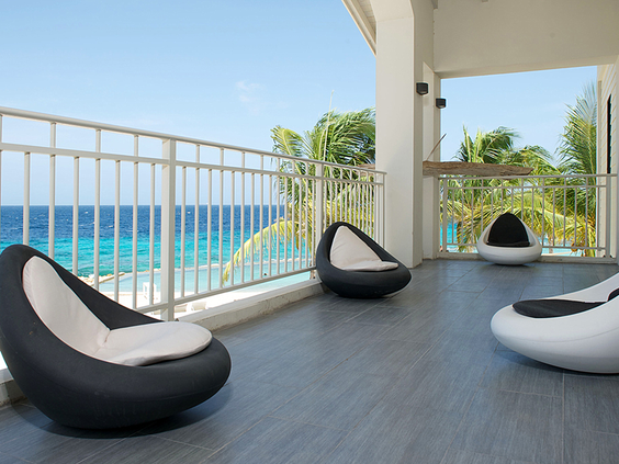 Papagayo Beach Resort