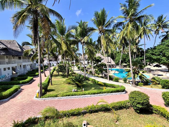 Paradise Beach Resort