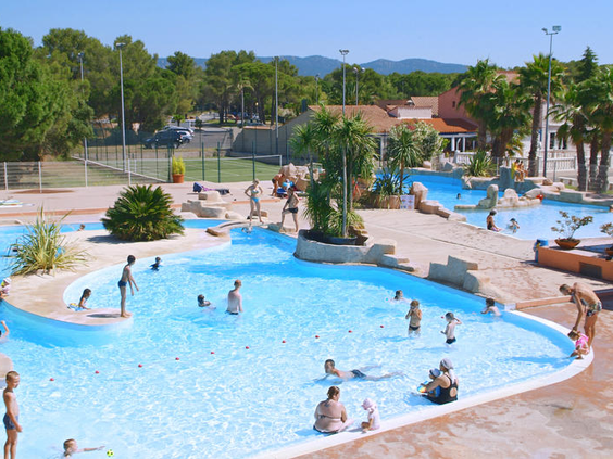 Camping Parc Saint James Oasis Village