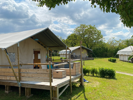Glamping Place de la Famille