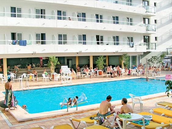 Hotel Port Fiesta Park