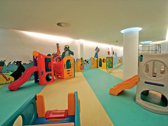 Hotel Port Fiesta Park