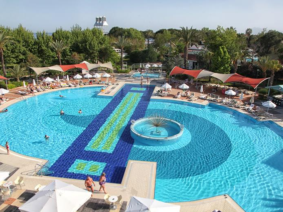 Queens Park Le Jardin Resort