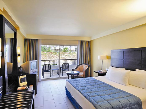 Reef Oasis Blue Bay Resort