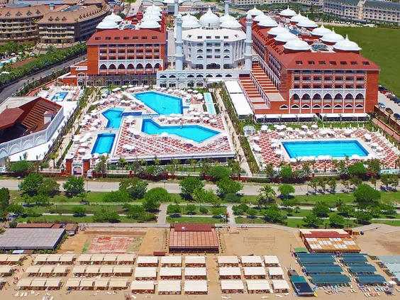 Royal Taj Mahal