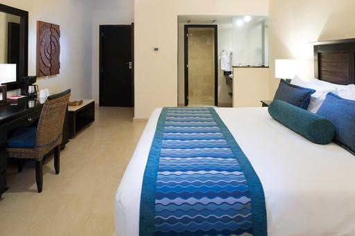 SPLASHWORLD Royalton Splash Punta Cana