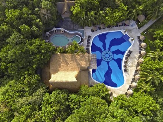 Sandos Caracol Eco Resort & Spa
