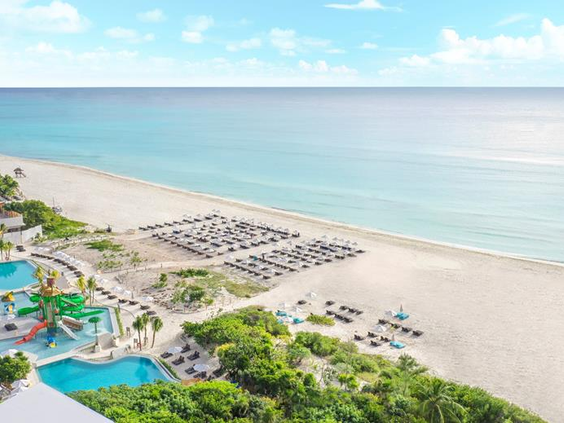 Sandos Playacar Beach Resort & Spa