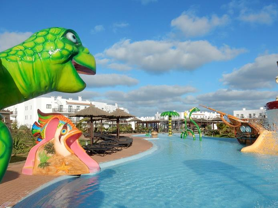 Sol Dunas Resort
