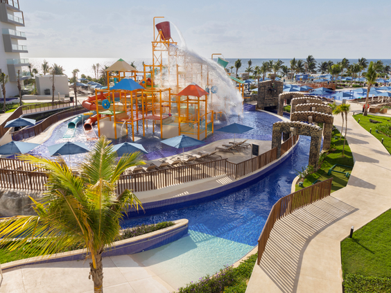 SPLASHWORLD Royalton Splash Riviera Cancun