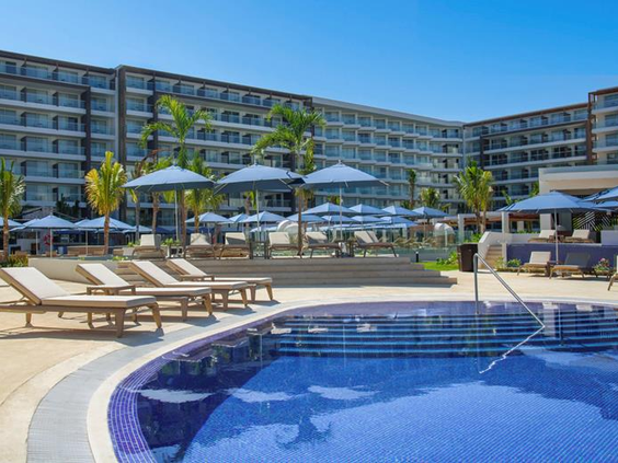 SPLASHWORLD Royalton Splash Riviera Cancun