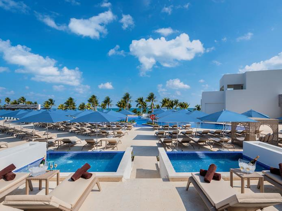SPLASHWORLD Royalton Splash Riviera Cancun