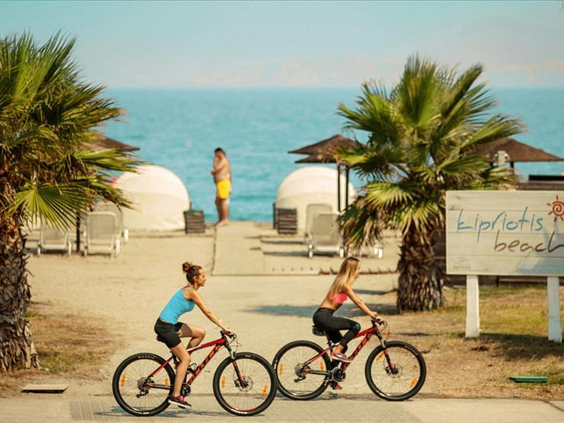 Kipriotis Aqualand