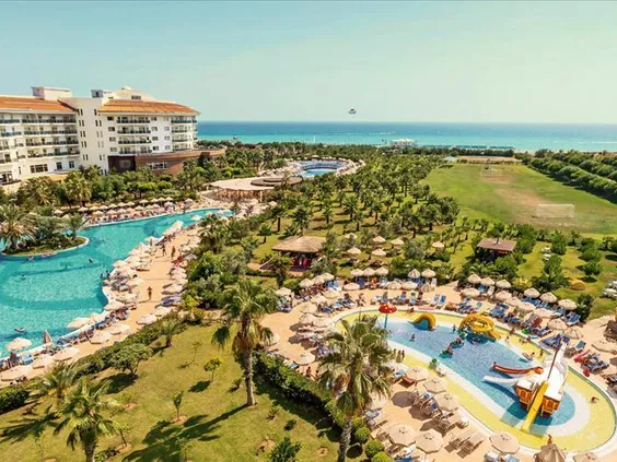 Sea World Resort & Spa