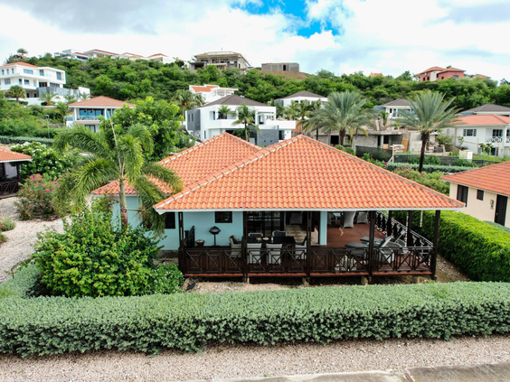 The Blue Bay Beach Villa