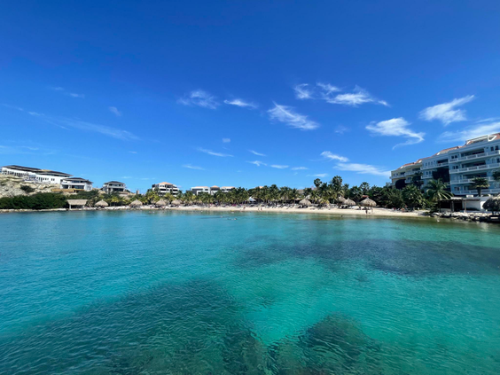 The Blue Bay Beach Villa - Willemstad