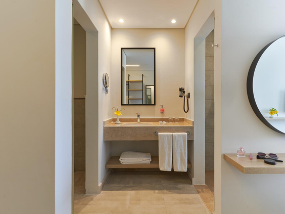 Three Corners Sunny Beach Resort badkamer hotelkamer modern design Hurghada Egypte familiekamer sanitair accommodatie