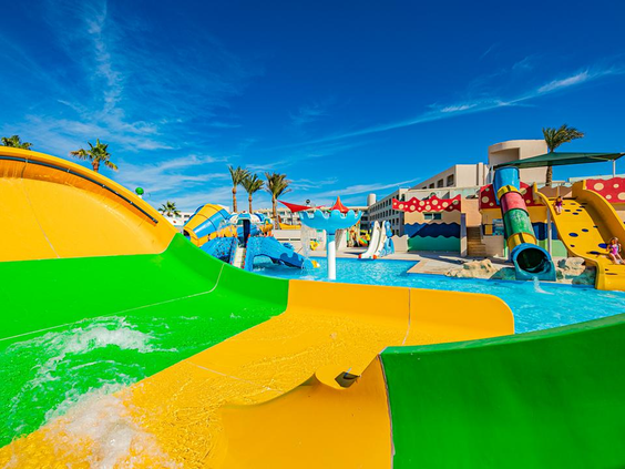 Titanic Aqua Park Resort
