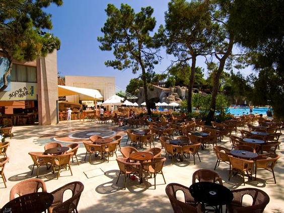 Hotel Blue Waters Club