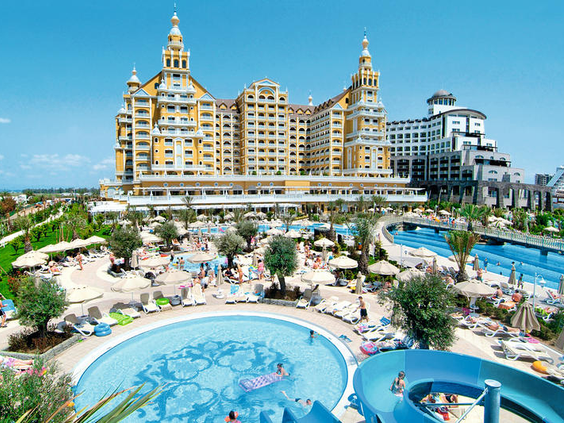 Royal Holiday Palace