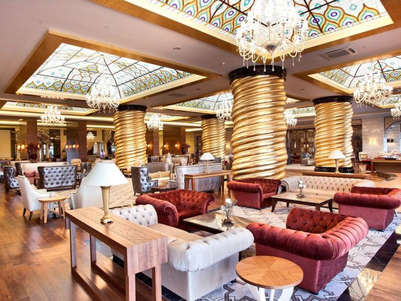 Royal Holiday Palace